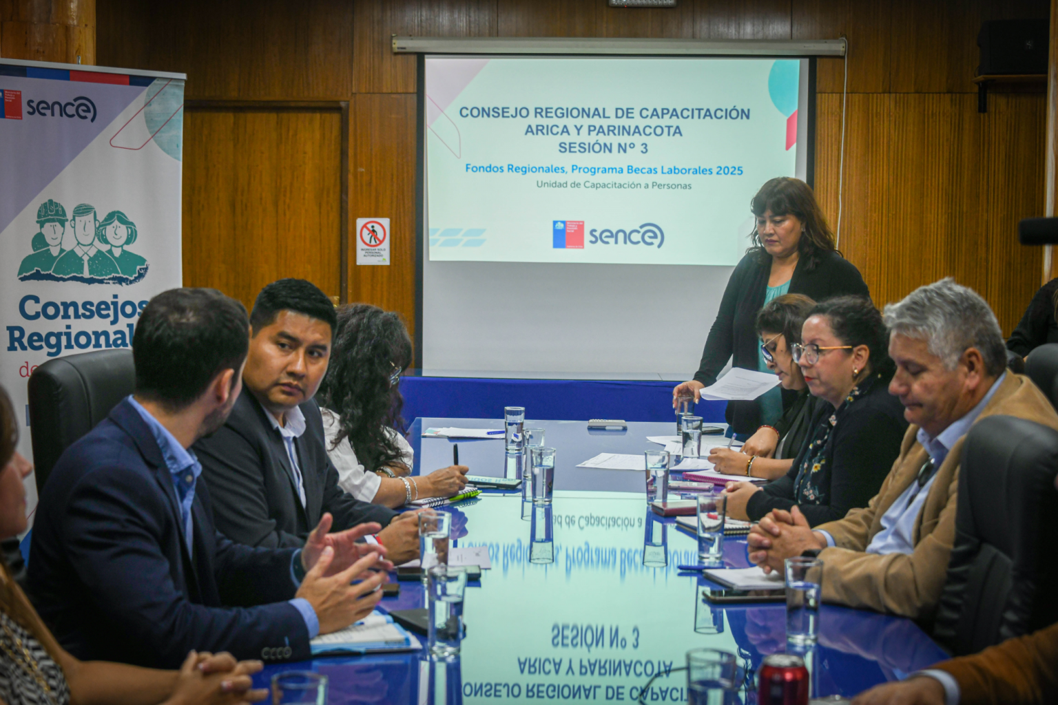 Tercera mesa de capacitación Sence.png